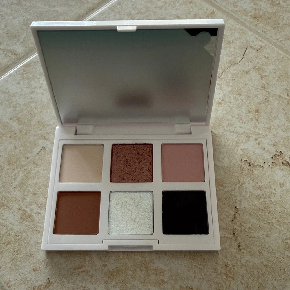 🆕Lithe Beauty Astral Eyeshadow Palette